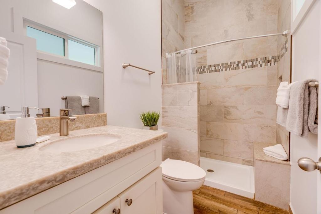 Apartment Unit 11 Maui Ohana Modern